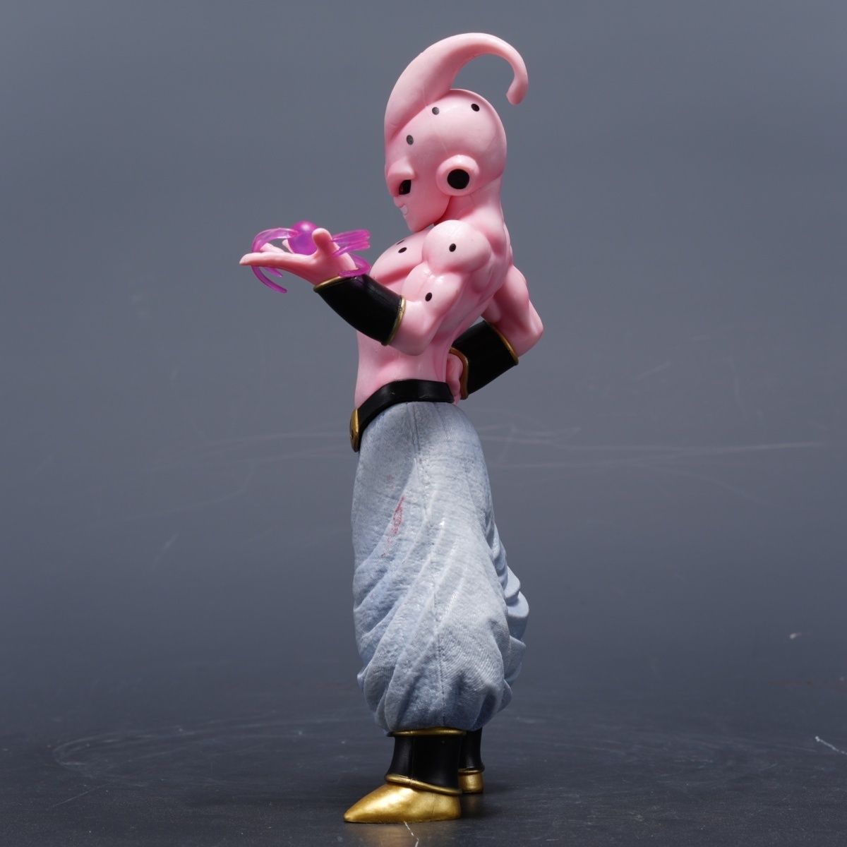 Figura de Uub de Dragon Ball,  - Ornament Ball Set reseña y precio